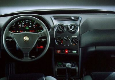 Alfa Romeo 146