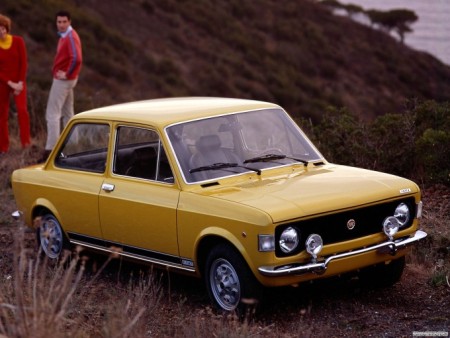 The Reli variant has a 1,3-liter 68-horsepower engine and instruments that Zastava later used in the 101 Special