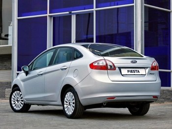 Ford Fiesta Sedan 